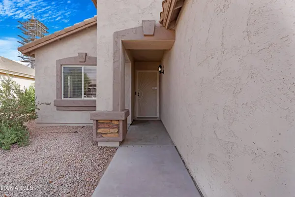 11553 W GREEN Drive, Youngtown, AZ 85363