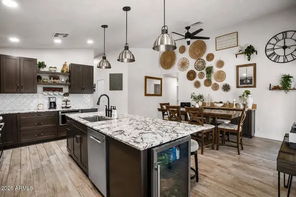 9213 W ATHENS Street, Peoria, AZ 85382