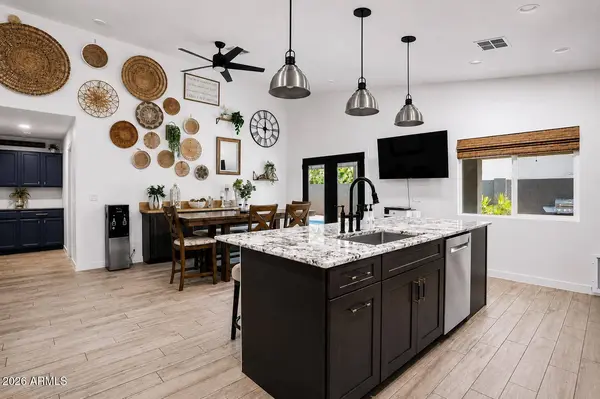 9213 W ATHENS Street, Peoria, AZ 85382