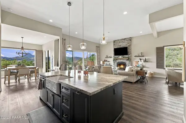 2358 W Oakwood DR, Prescott, AZ 86305
