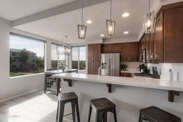 17850 N 68th Street #2045, Phoenix, AZ 85045