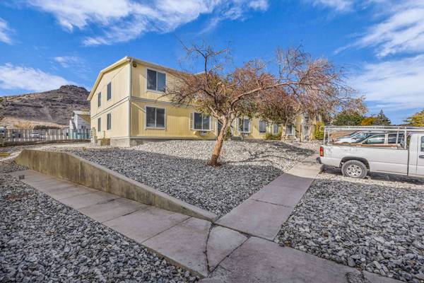 370 ARIA BLVD E, Wendover, UT 84083