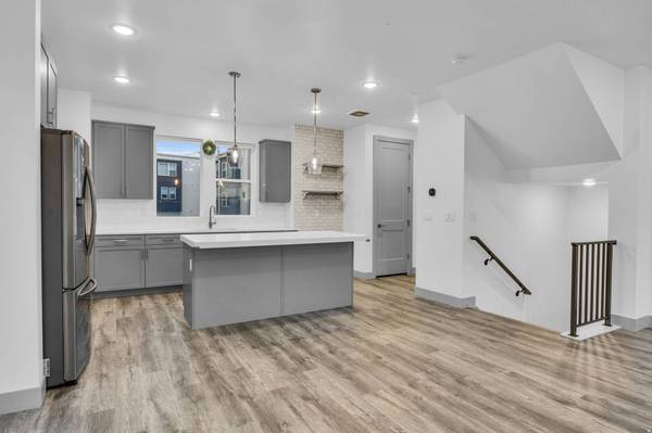 6356 W BIRCH RUN RD S, South Jordan, UT 84009