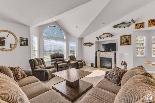 39792 W 7000 N, Tabiona, UT 84072