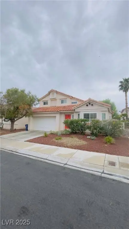8717 Autumn Wreath AVE, Las Vegas, NV 89129