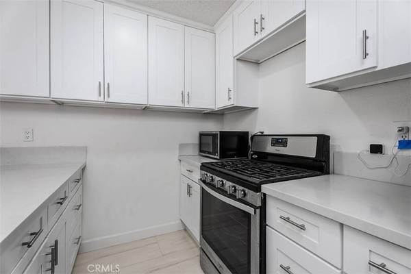 324 Tangelo #325, Irvine, CA 92618