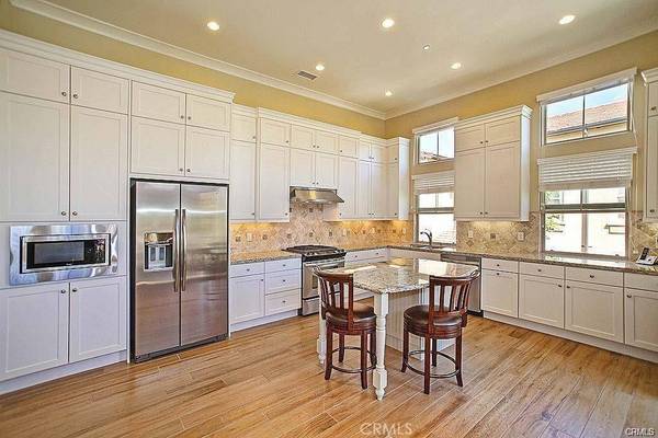 72 Thornhurst, Irvine, CA 92620