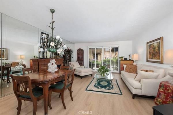 306 Tangelo #342, Irvine, CA 92618