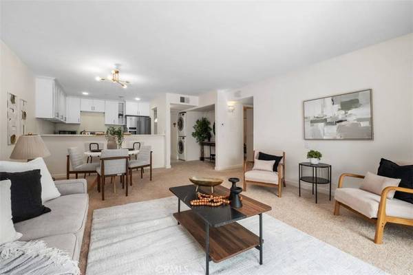 324 Tangelo, Irvine, CA 92618