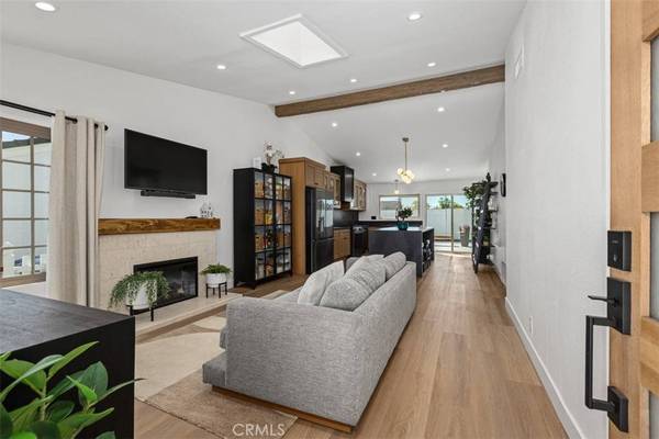 25802 Sycamore, Laguna Hills, CA 92653