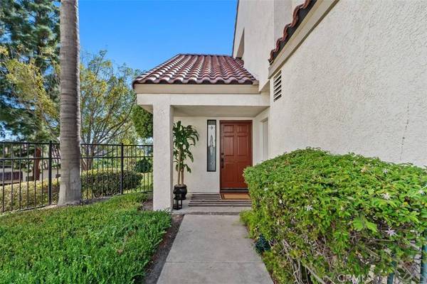 21121 Calle De Paseo, Lake Forest, CA 92630