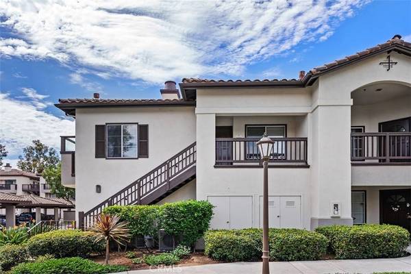 2960 Champion Way #1008, Tustin, CA 92782