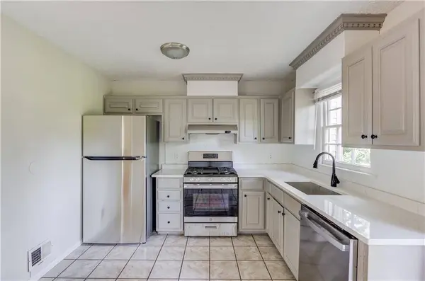 4647 Candlewyck WAY, Buford, GA 30518