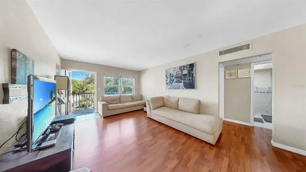 5150 10TH AVE N #310A, St Petersburg, FL 33710