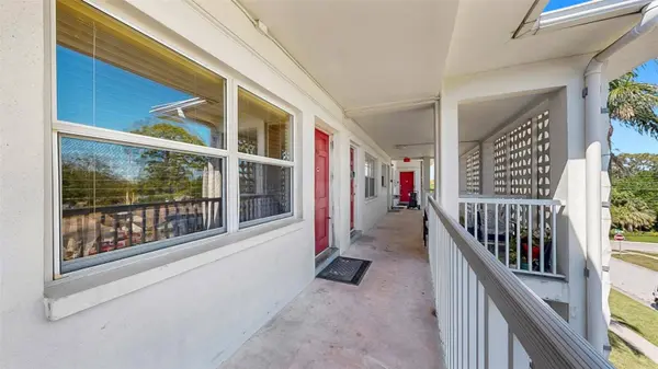 5150 10TH AVE N #310A, St Petersburg, FL 33710