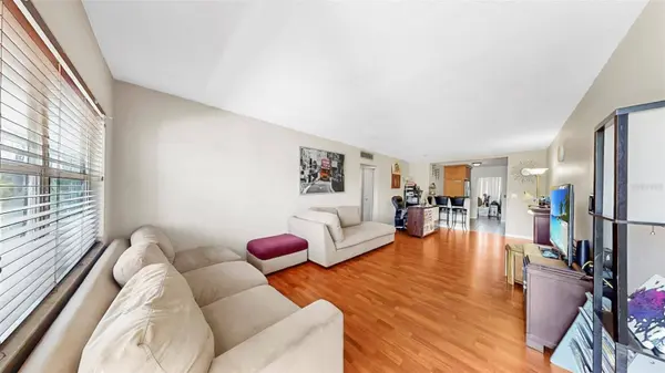 5150 10TH AVE N #310A, St Petersburg, FL 33710