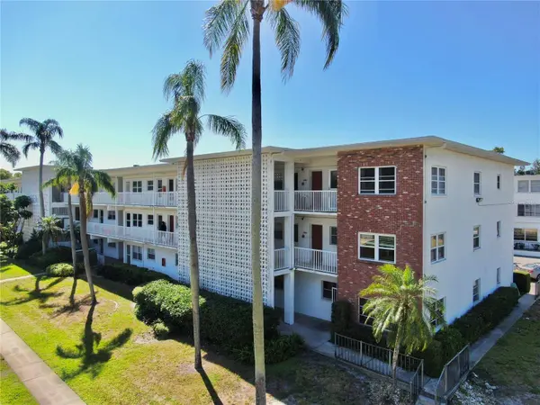 5150 10TH AVE N #310A, St Petersburg, FL 33710