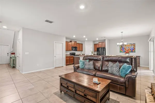 5017 GOLDEN FIG LN, Wimauma, FL 33598