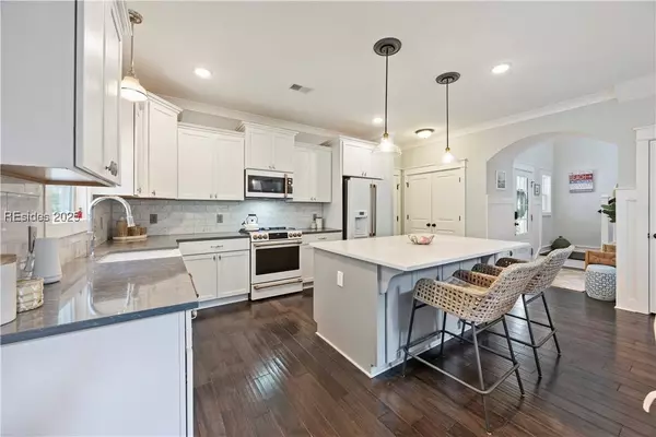 88 Circlewood DR, Hilton Head Island, SC 29926