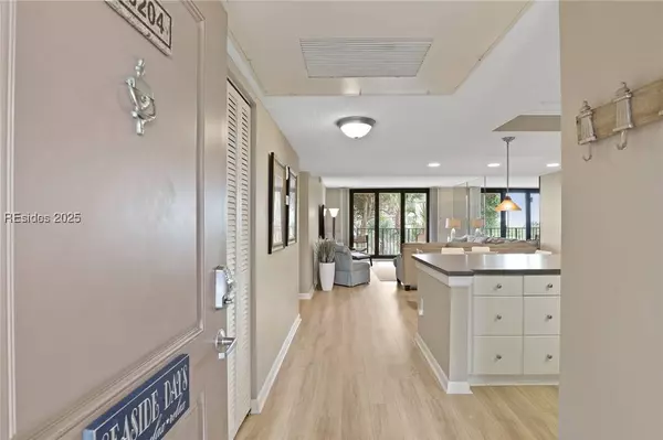 85 Folly Field RD #6204, Hilton Head Island, SC 29928