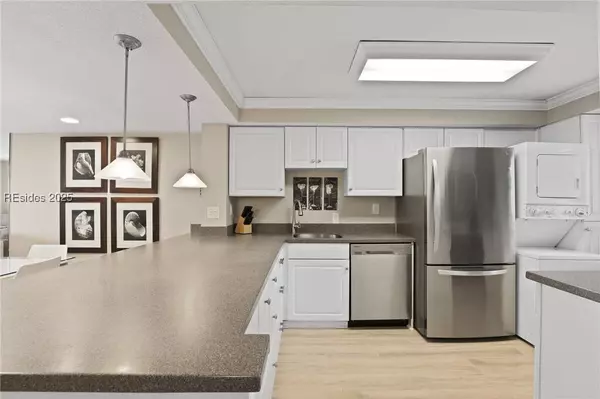 85 Folly Field RD #6204, Hilton Head Island, SC 29928