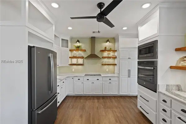 49 Fairway Winds PL, Hilton Head Island, SC 29928