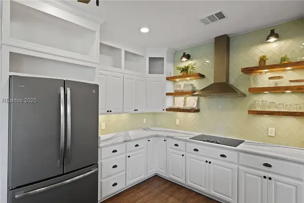 49 Fairway Winds PL, Hilton Head Island, SC 29928