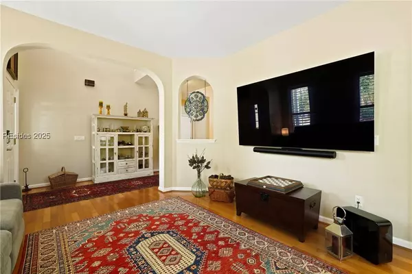 9 Glenwood Springs CT, Bluffton, SC 29910