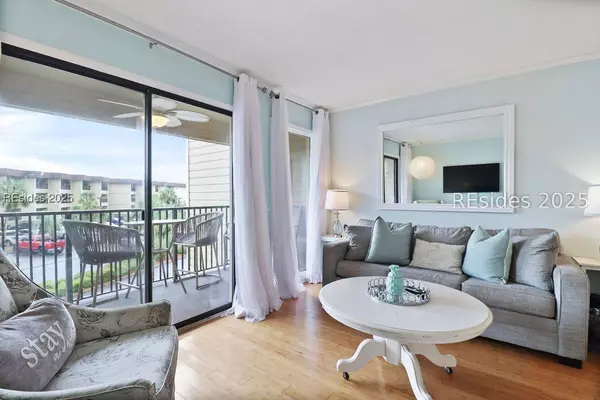 40 Folly Field RD #A209, Hilton Head Island, SC 29928