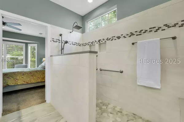 28 Doncaster LN, Bluffton, SC 29909