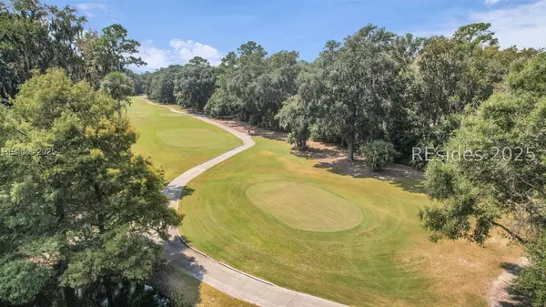 4 Narragansett LN, Hilton Head Island, SC 29928