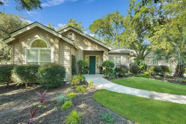 50 Wedgefield DR, Hilton Head Island, SC 29926