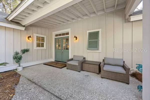 7 Sandpiper ST, Hilton Head Island, SC 29928