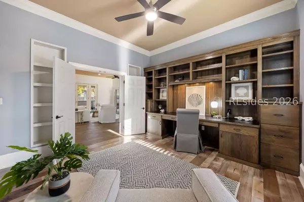 14 Sunset PL, Hilton Head Island, SC 29926