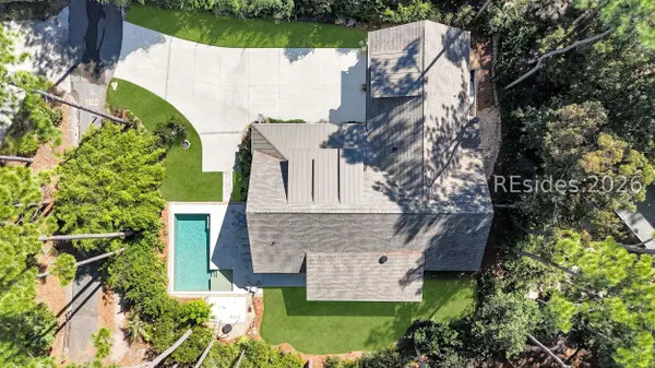 11 Jingle Shell LN, Hilton Head Island, SC 29926