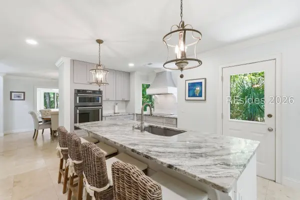7 Wildwood CT, Hilton Head Island, SC 29928