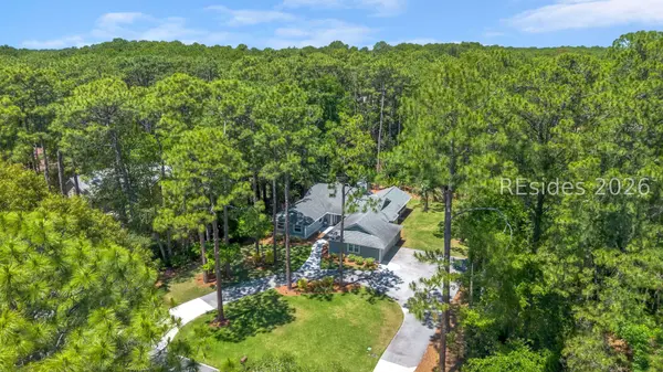 12 Headlands DR, Hilton Head Island, SC 29926