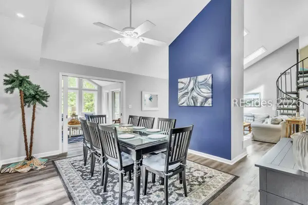 8 Pine CT, Hilton Head Island, SC 29928