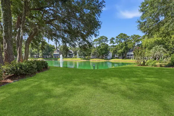 65 Victoria Square DR, Hilton Head Island, SC 29926