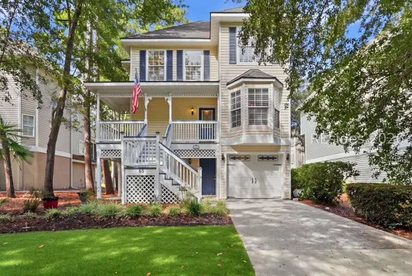 65 Victoria Square DR