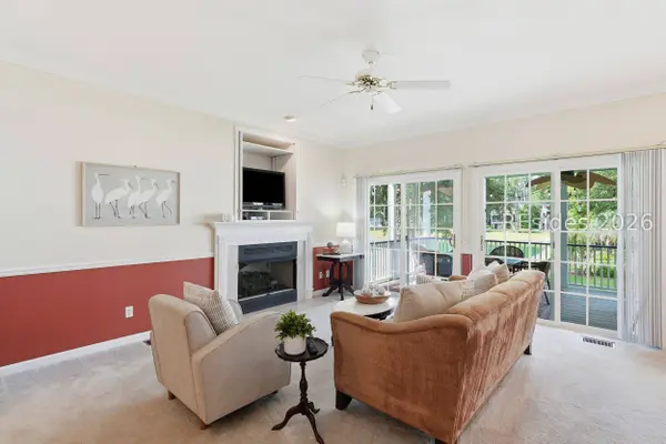 65 Victoria Square DR, Hilton Head Island, SC 29926