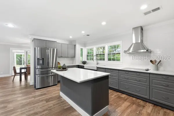 24 Angel Wing DR, Hilton Head Island, SC 29926