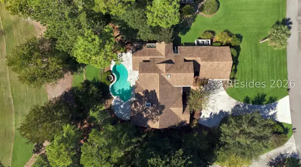 12 Wild Laurel LN, Hilton Head Island, SC 29926