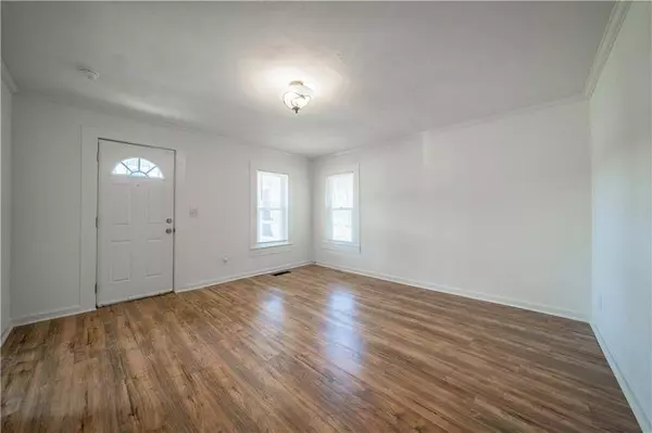 20 E Iron Belt RD, Cartersville, GA 30120