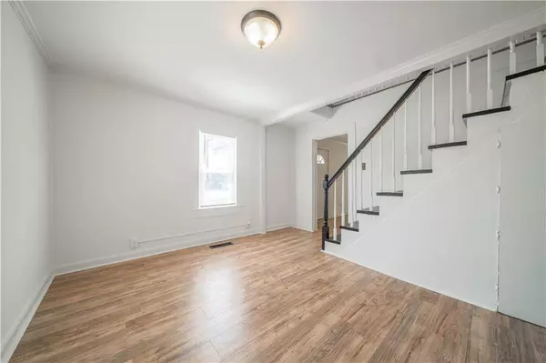 20 E Iron Belt RD, Cartersville, GA 30120