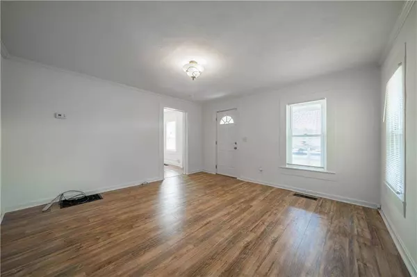 20 E Iron Belt RD, Cartersville, GA 30120