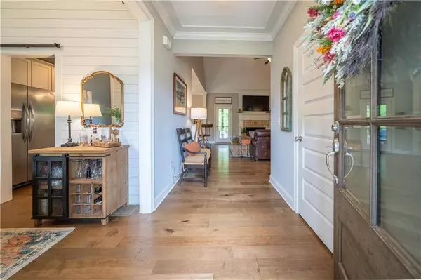 13 Jamilee CV, Cartersville, GA 30120