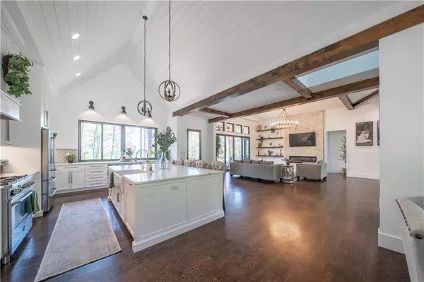 23 Sunset RDG SE, Cartersville, GA 30121