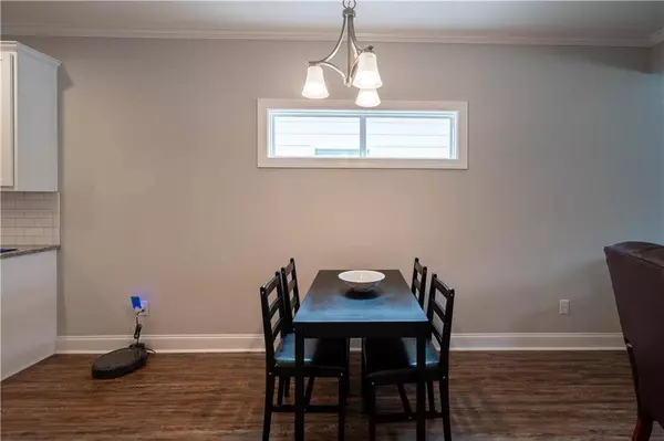 12 Calloway LN, Cartersville, GA 30120