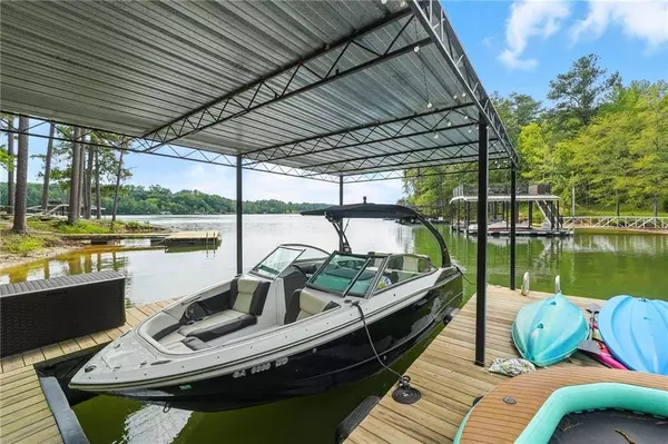 3 Colonial Club DR SE, Acworth, GA 30102